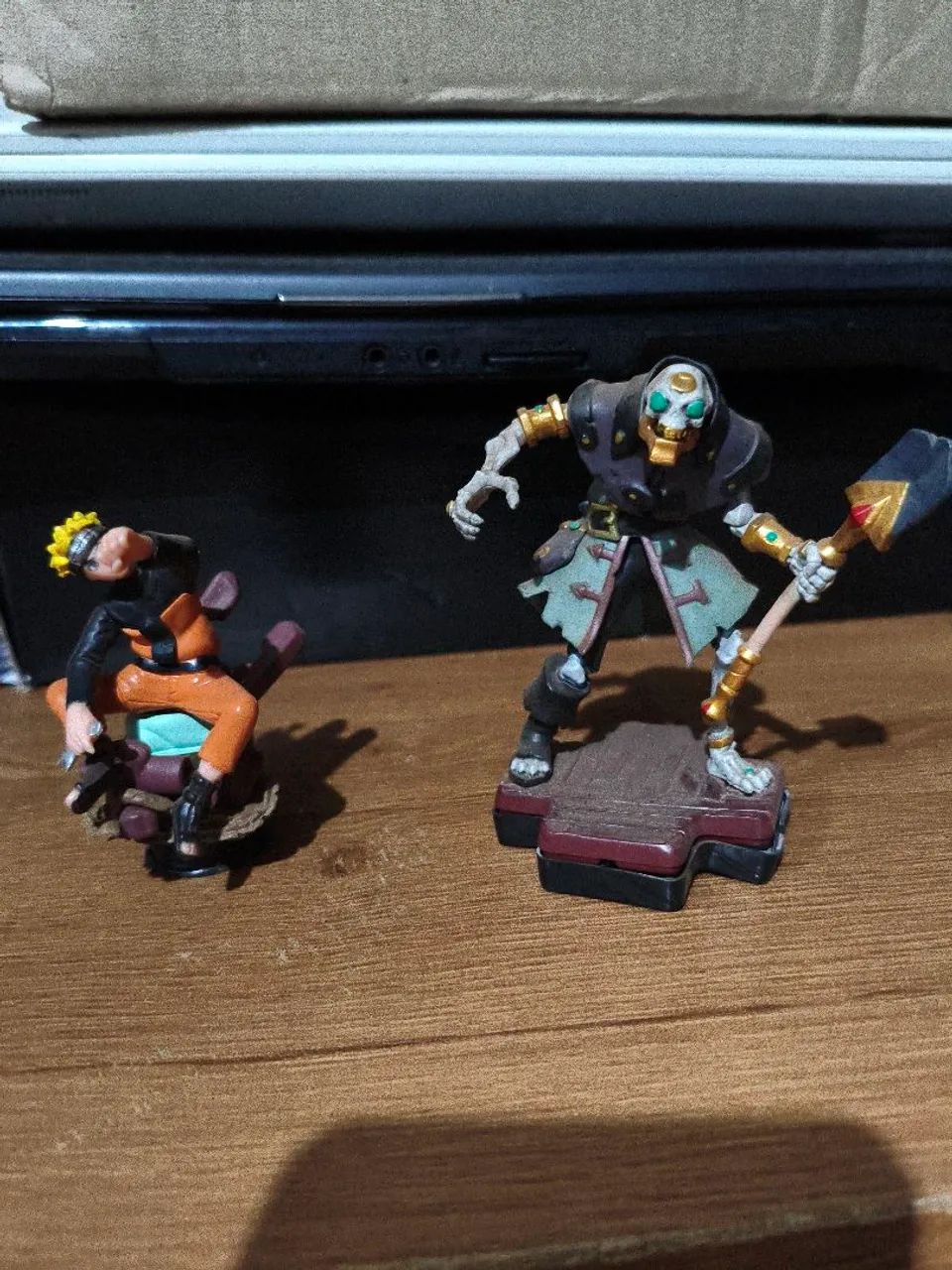 Vende-se action figure Naruto e totaku Microsoft 