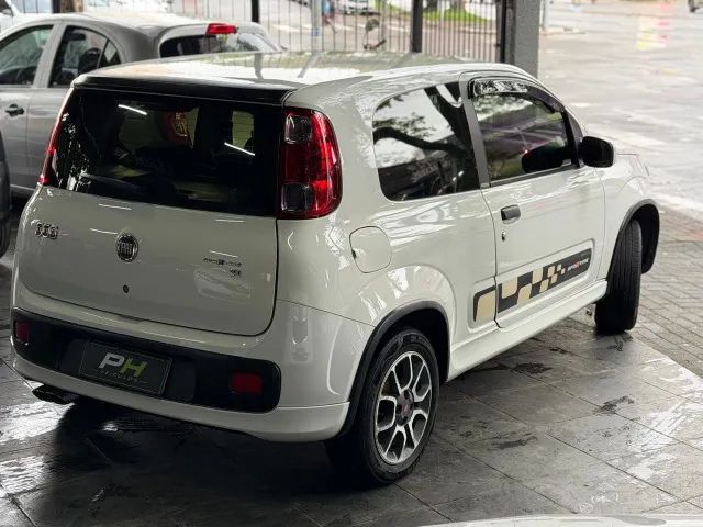 Fiat Uno Sporting 1.4 EVO Fire Flex 8V 2P 2012 - Foto 4