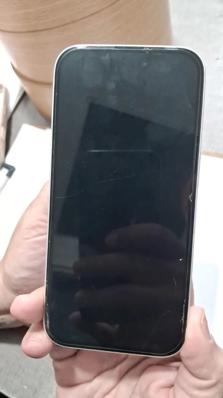 iPhone 16, 128 g