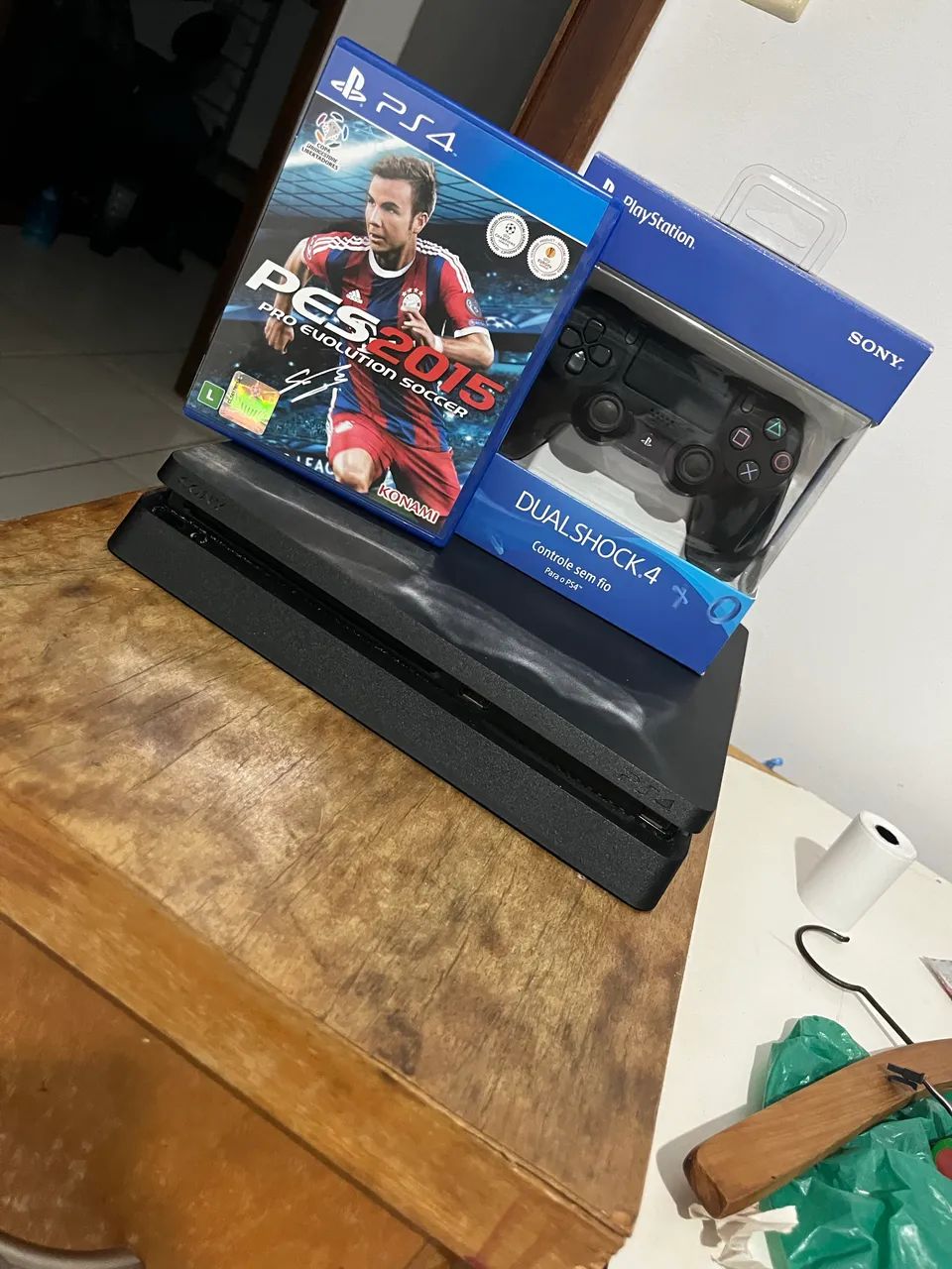 Vende-se Ps4 Slim 500GB - Foto 2