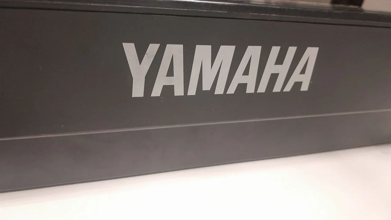 Teclado YAMAHA PSR 185 (FUNCIONANDO PERFEITAMENTE) - Foto 4