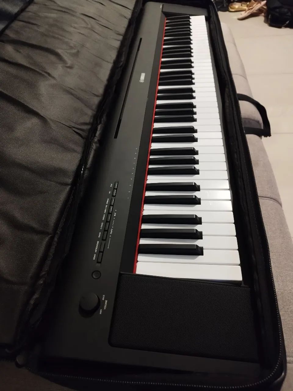 Teclado Yamaha Piaggero NP35 - Foto 3