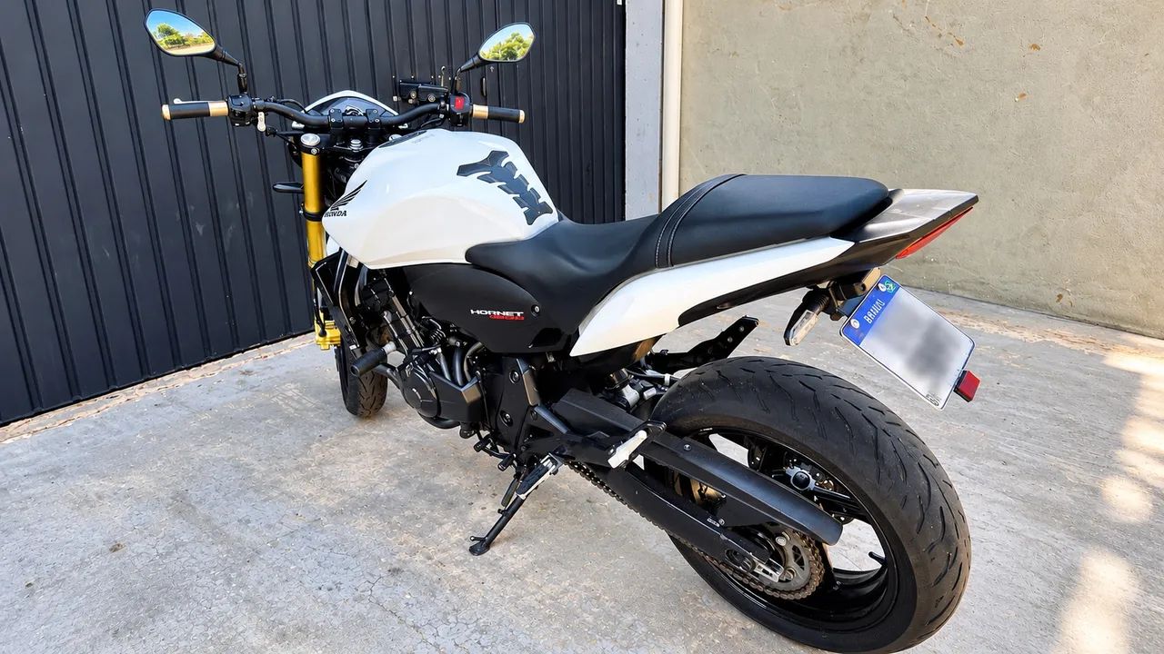 Hornet 600  - Foto 3