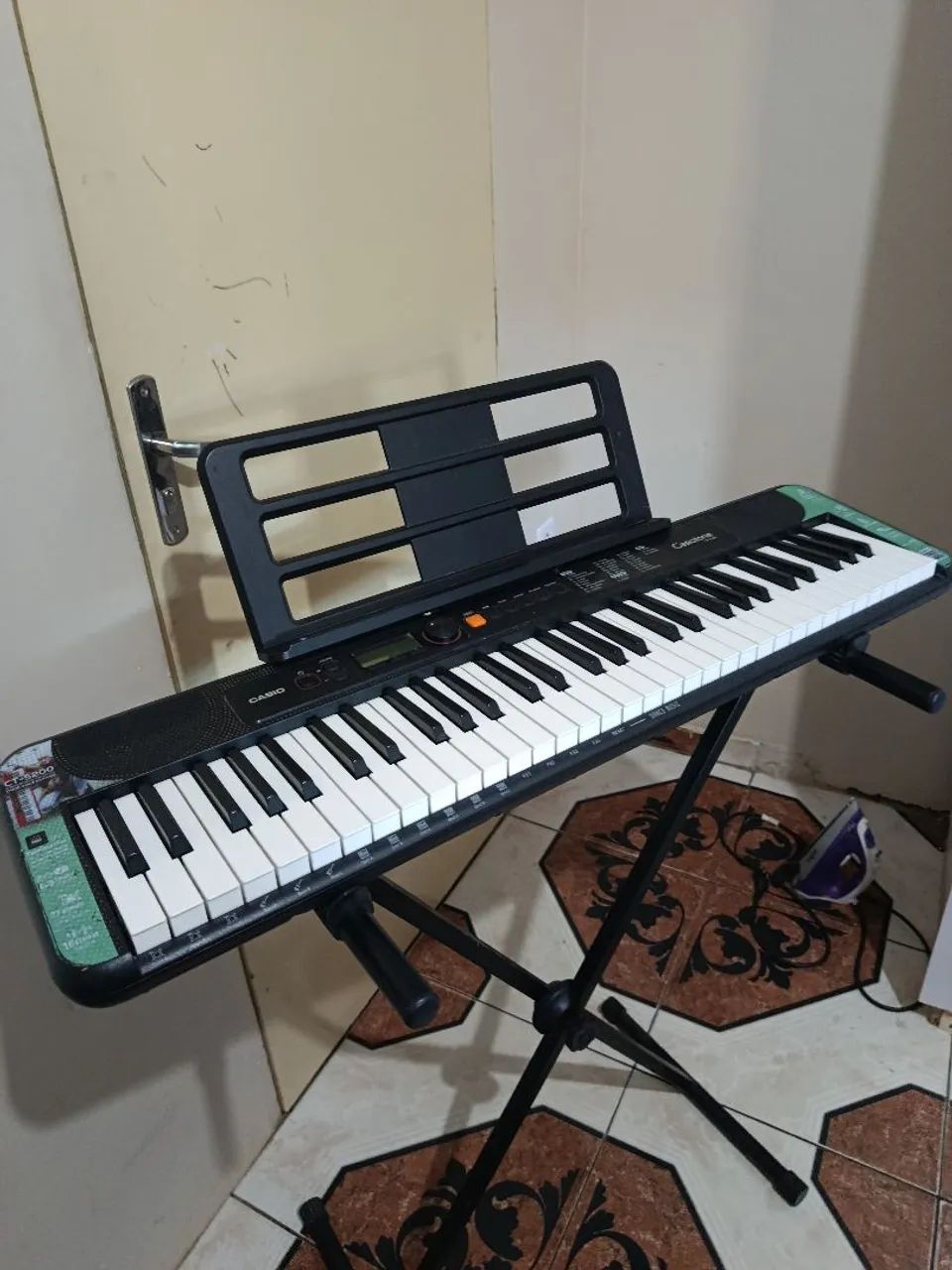 Teclado Casio casionote CT-S200 
