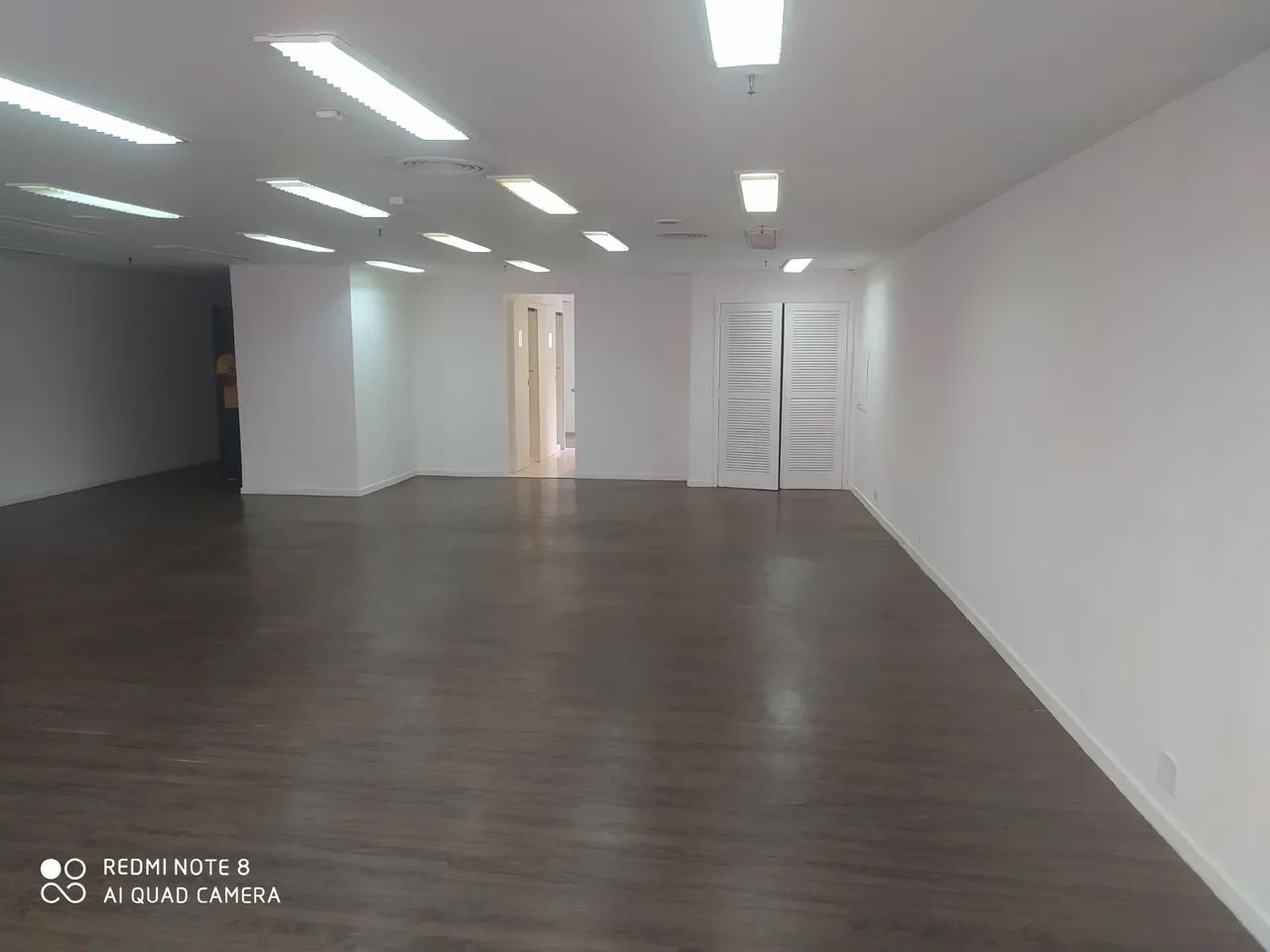 Escritório para aluguel possui 200 metros quadrados em Centro - Rio de Janeiro - RJ - Foto 5