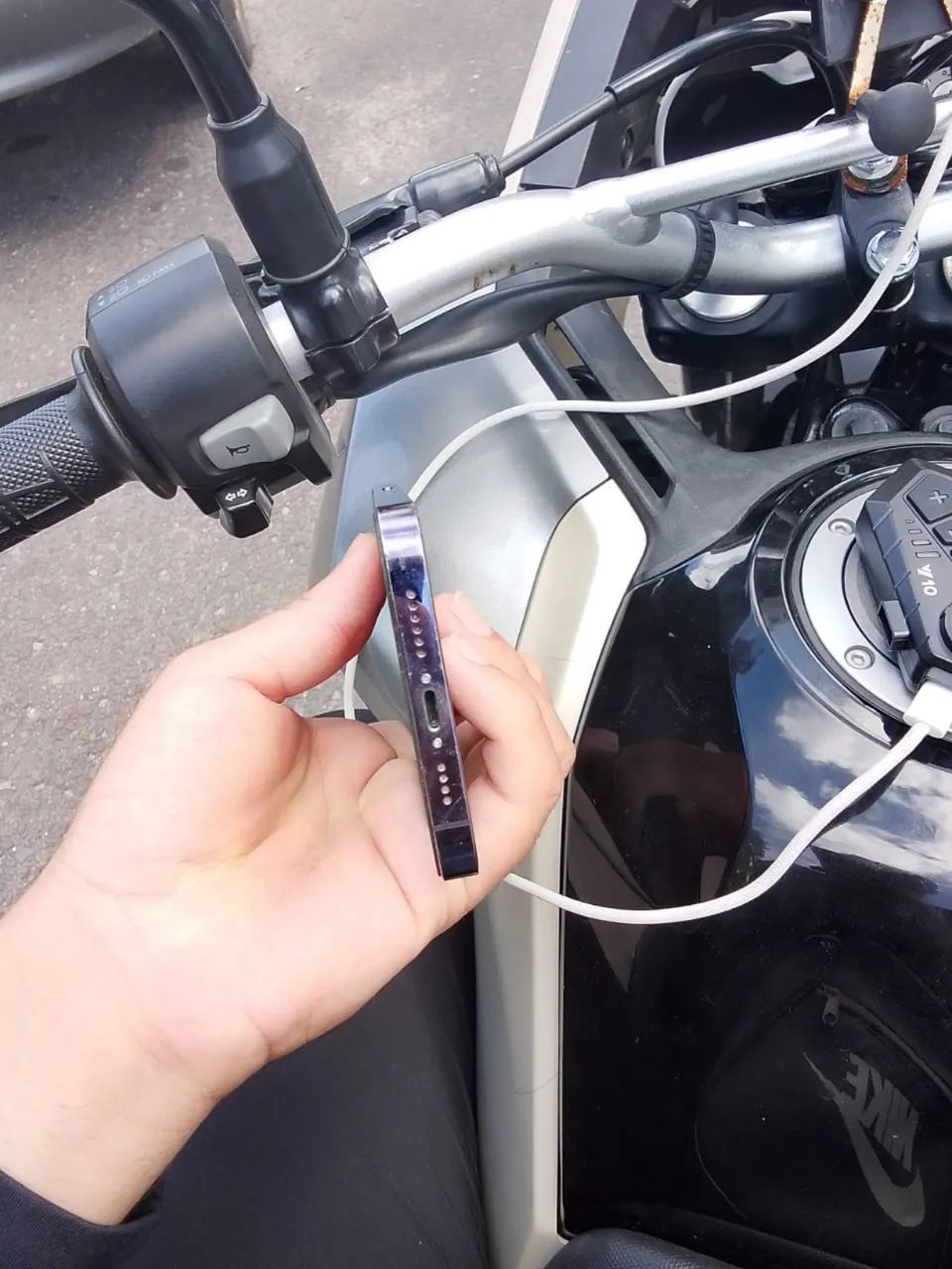 iPhone 14 Pro Max , tela e bateria trocada e um pequeno risco na tela  - Foto 3