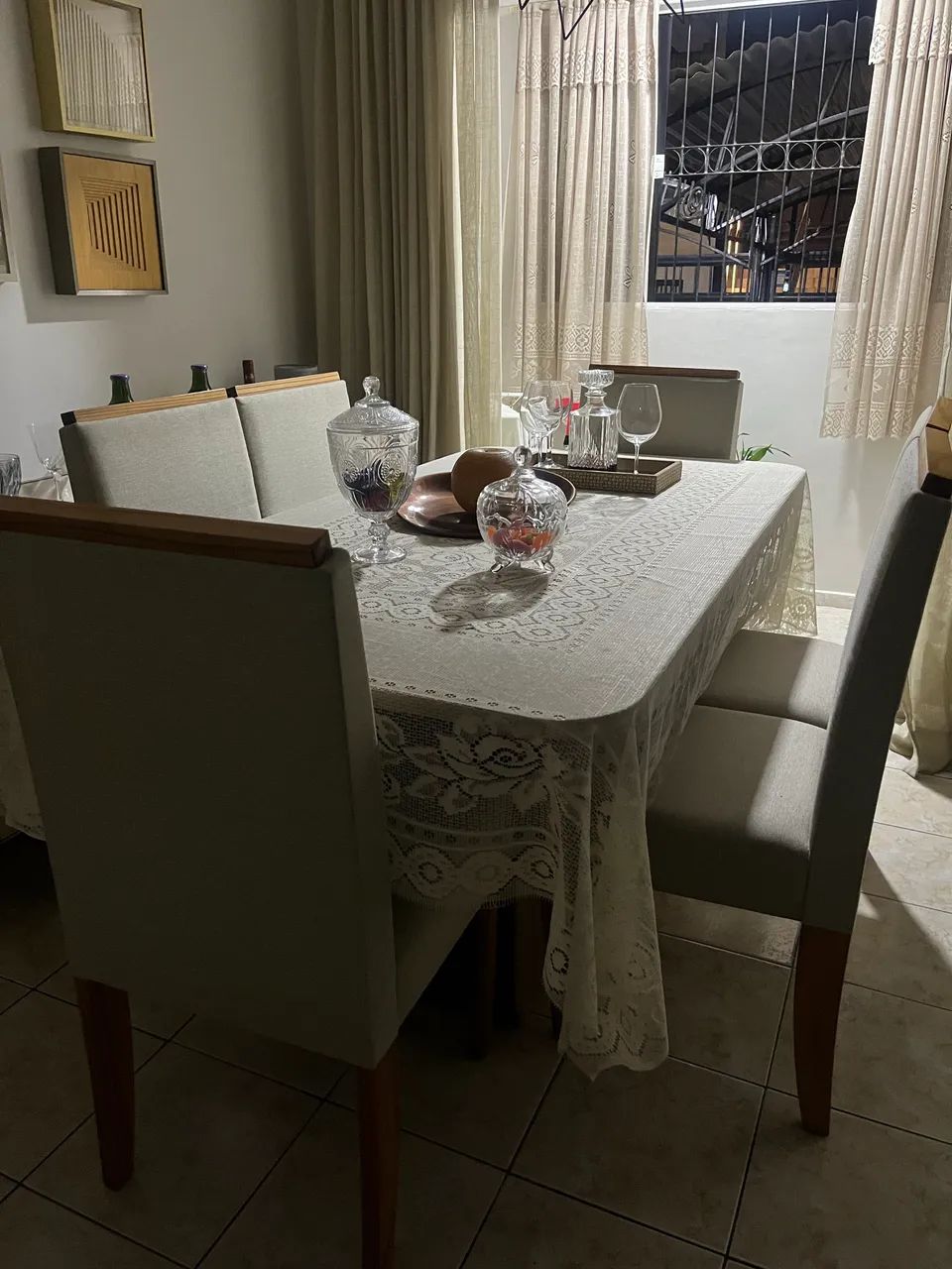 Mesa com 6 cadeiras - Foto 2