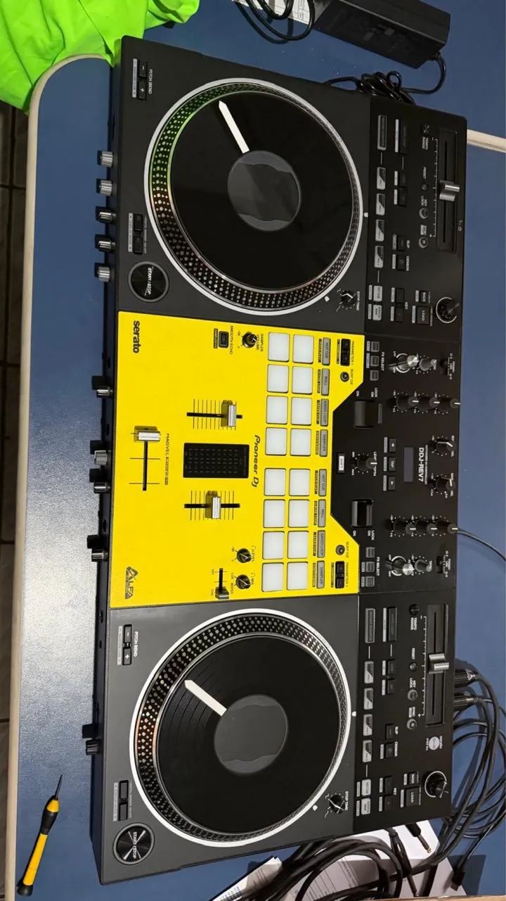 Pioneer DDJ Rev 7