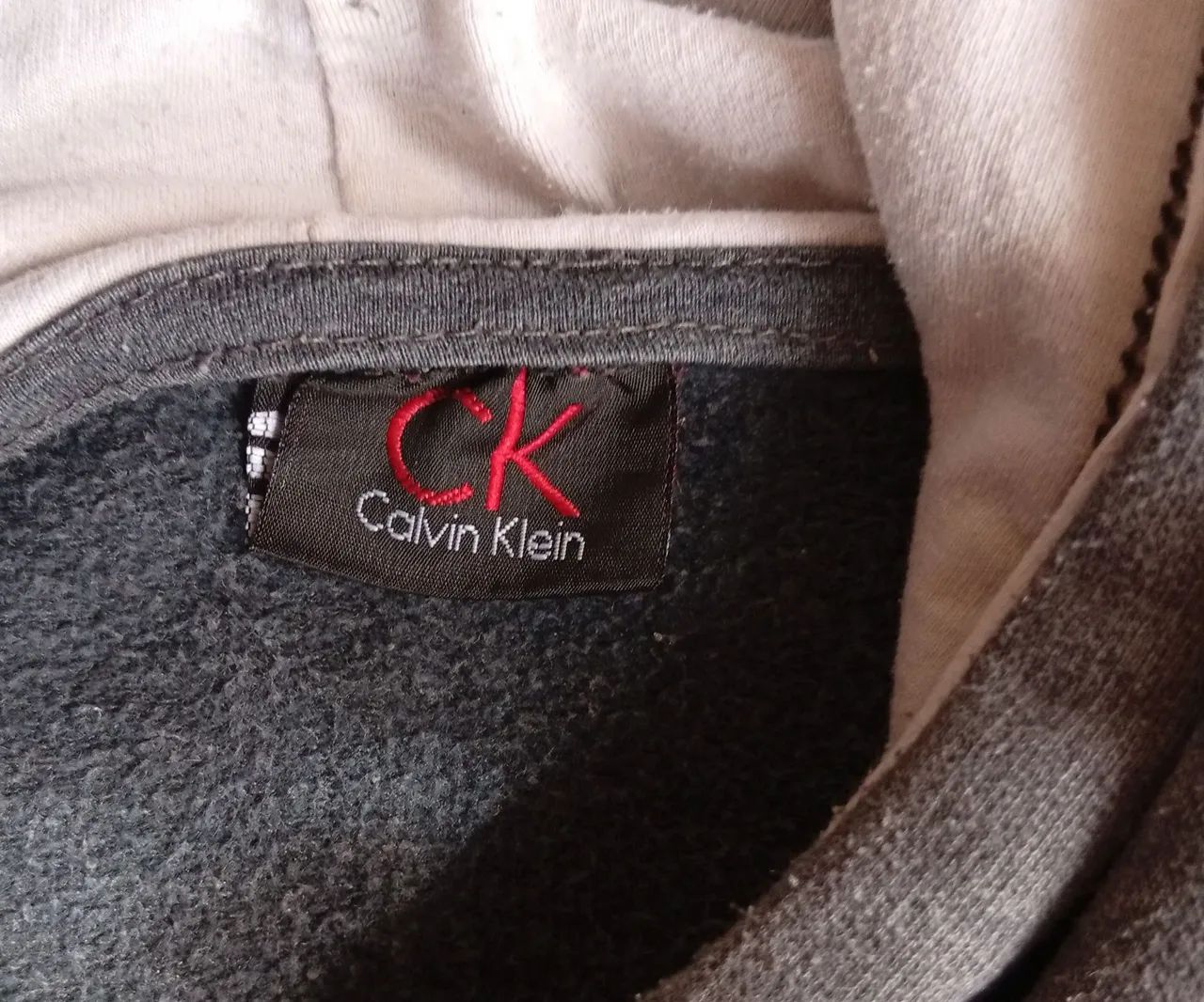 Blusa de moletom Calvin Klein G - Foto 2