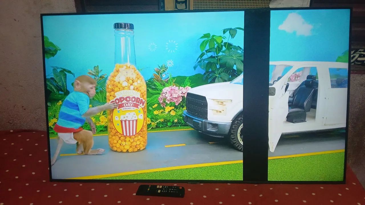 Vendo tv Samsung 50 polegadas smart com uma faixa da de assistir de boa valor 250 - Foto 2