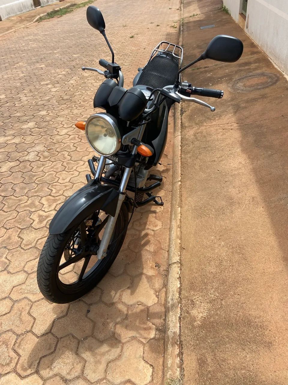 YBR 125 2009.  $7500 - Foto 2