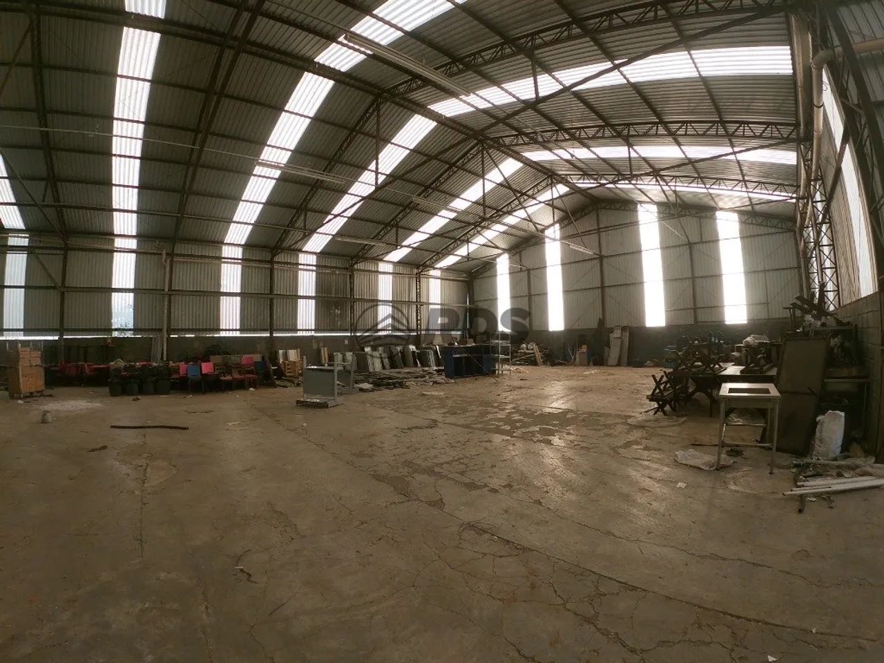 GALPÃO INDUSTRIAL COM RENDA! - Foto 4