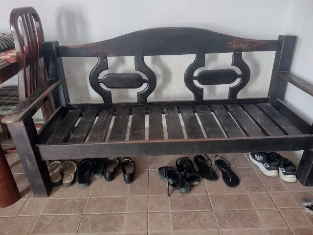 Kit sofá e cadeiras de madeira vintage  - Foto 4
