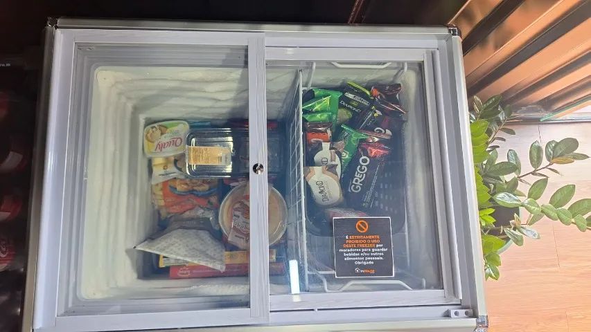Freezer Expositor Horizontal EOS 176l em excelente estado! - Foto 2