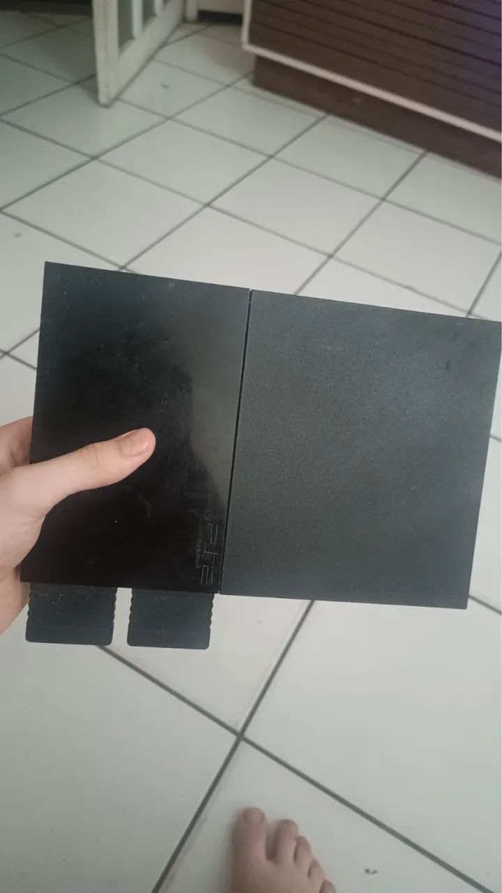 PLAYSTATION 2