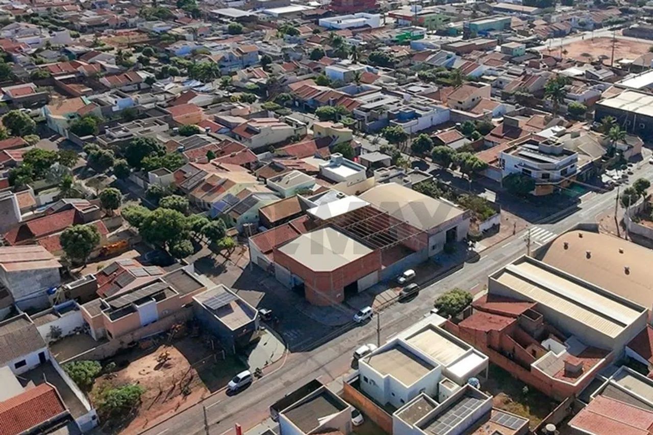 Alugue Galpão Ideal no Buriti: 210m² + Anexo - Foto 4
