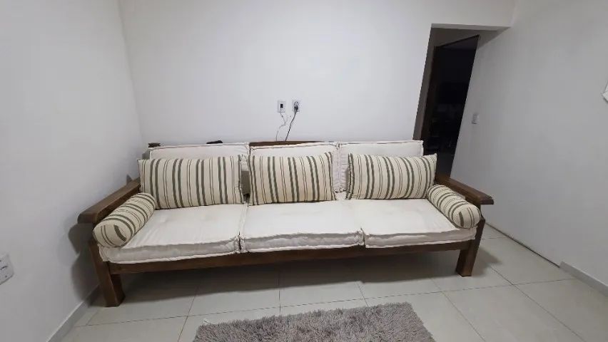Sofá Moderno em Alumínio
