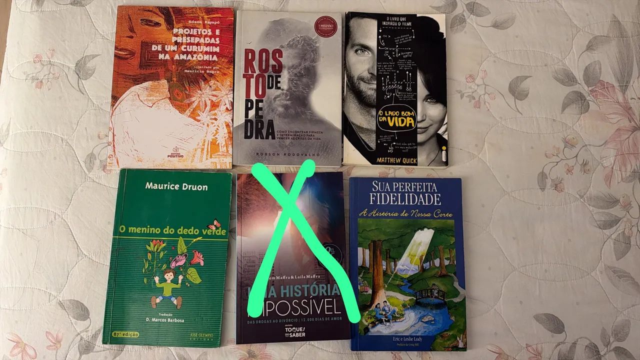 Livros - Foto 2