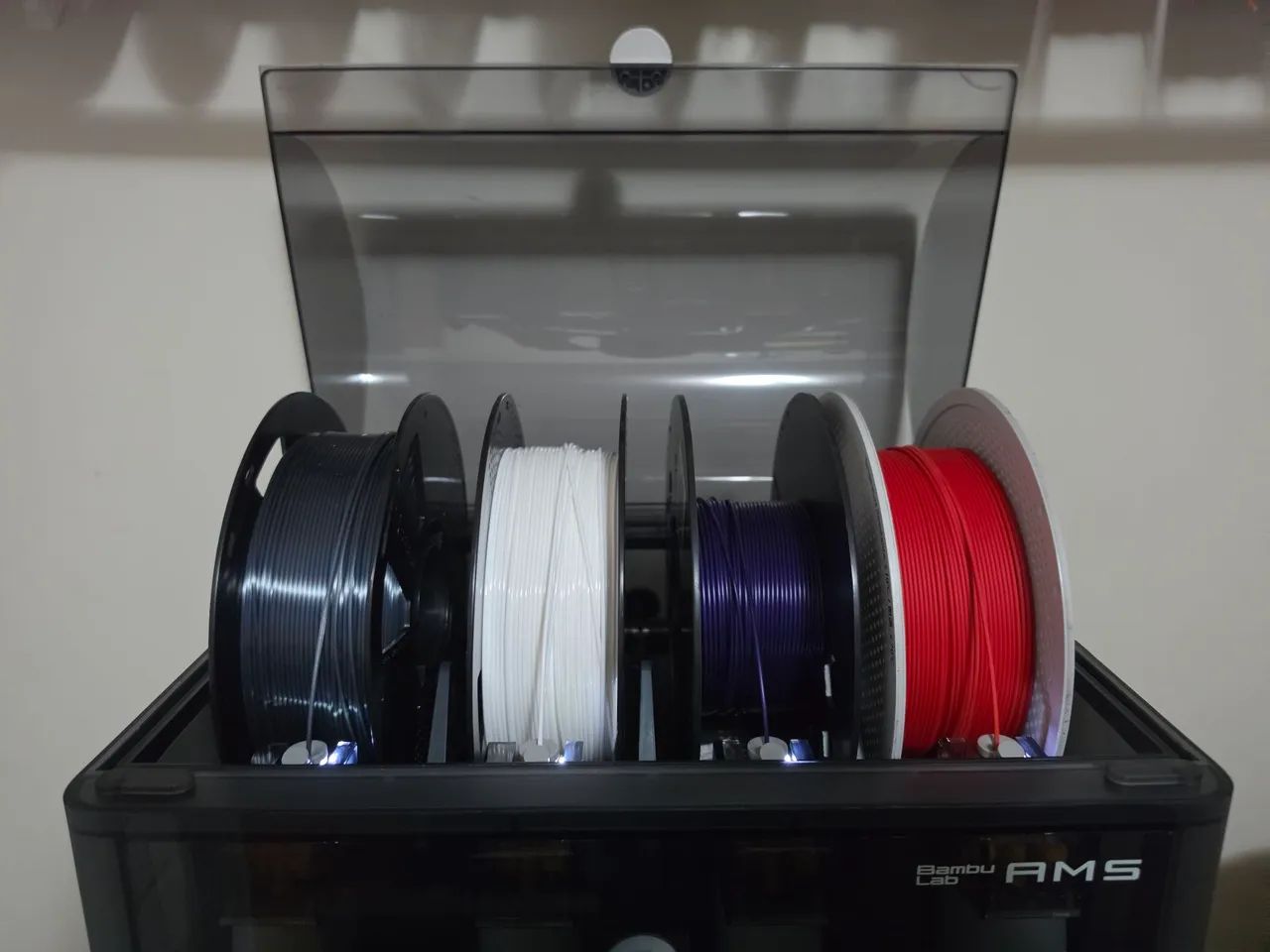 IMPRESSORA 3D BAMBU LAB X1C À VENDA - MUITO BEM CUIDADA - Foto 3