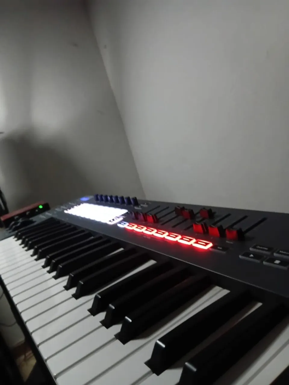 Teclado Controlador M-Audio keystation 88 pro - Instrumentos