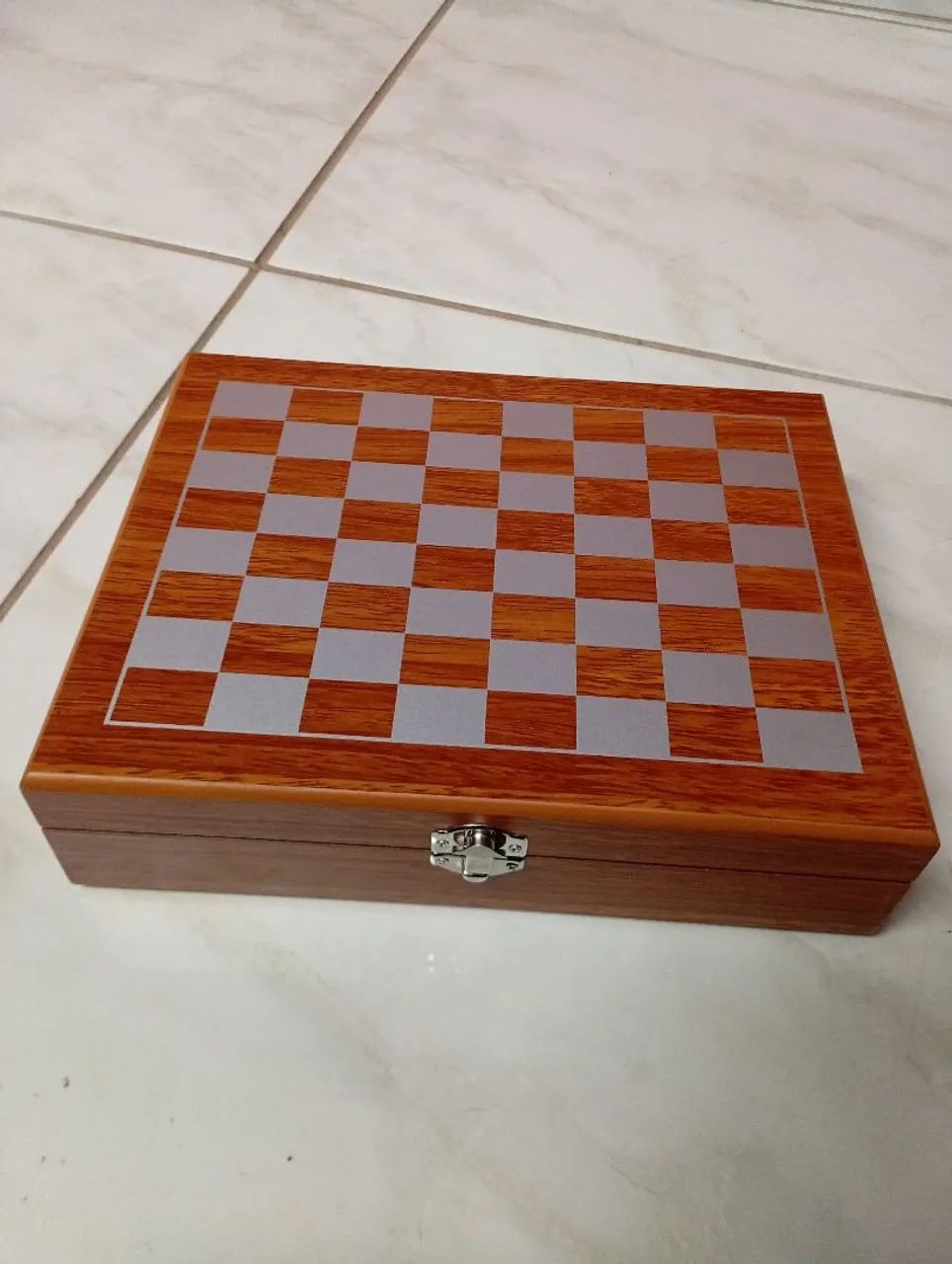 Jogo de xadrez com cantil  - Foto 2