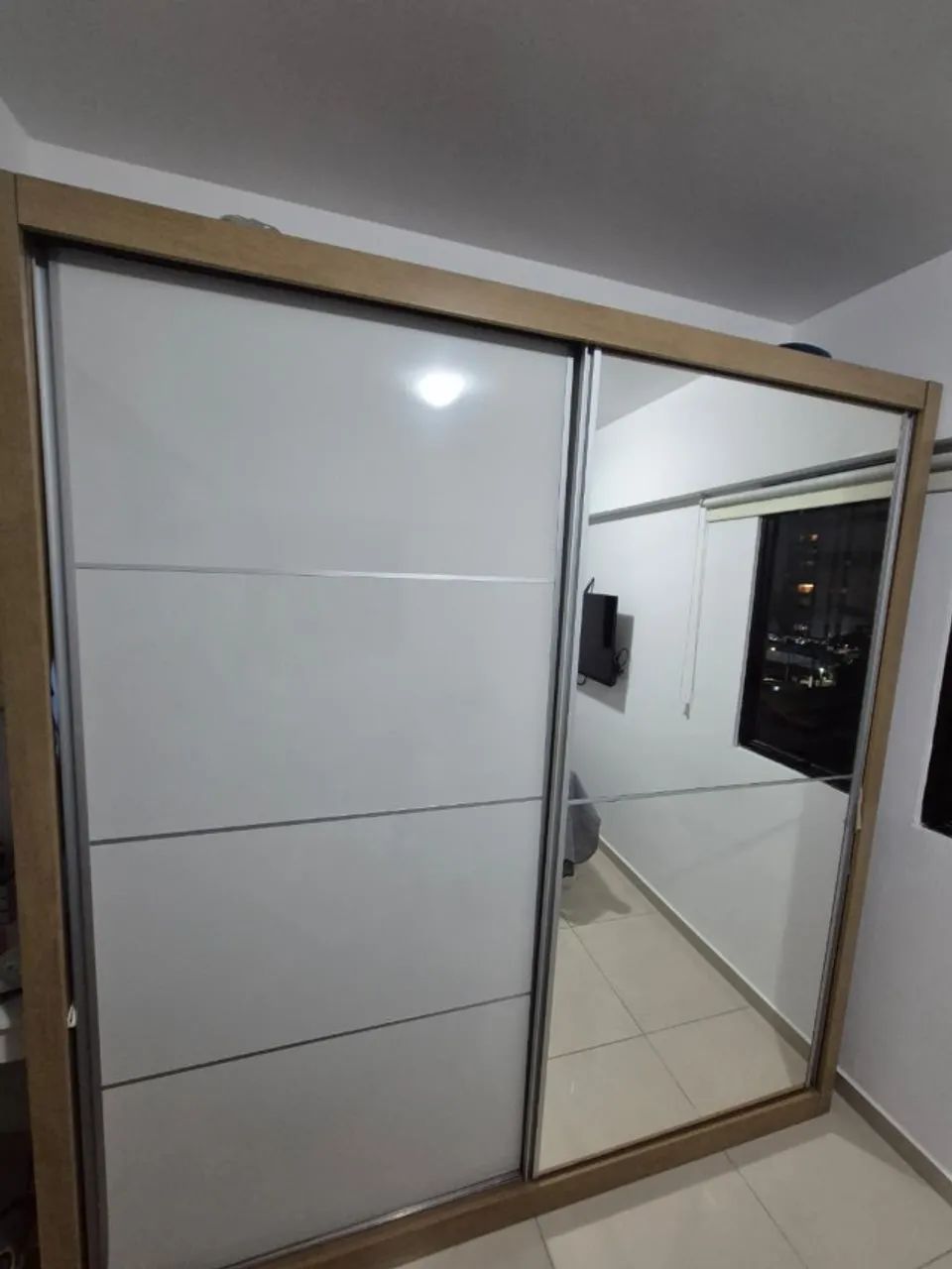 Guarda-Roupa - Foto 2