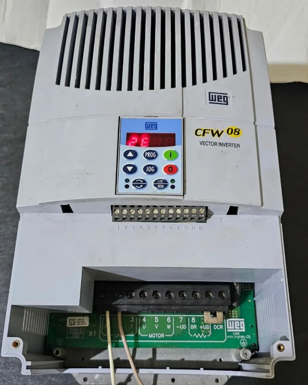 inversor de frequência, 10cv - Com Dalay