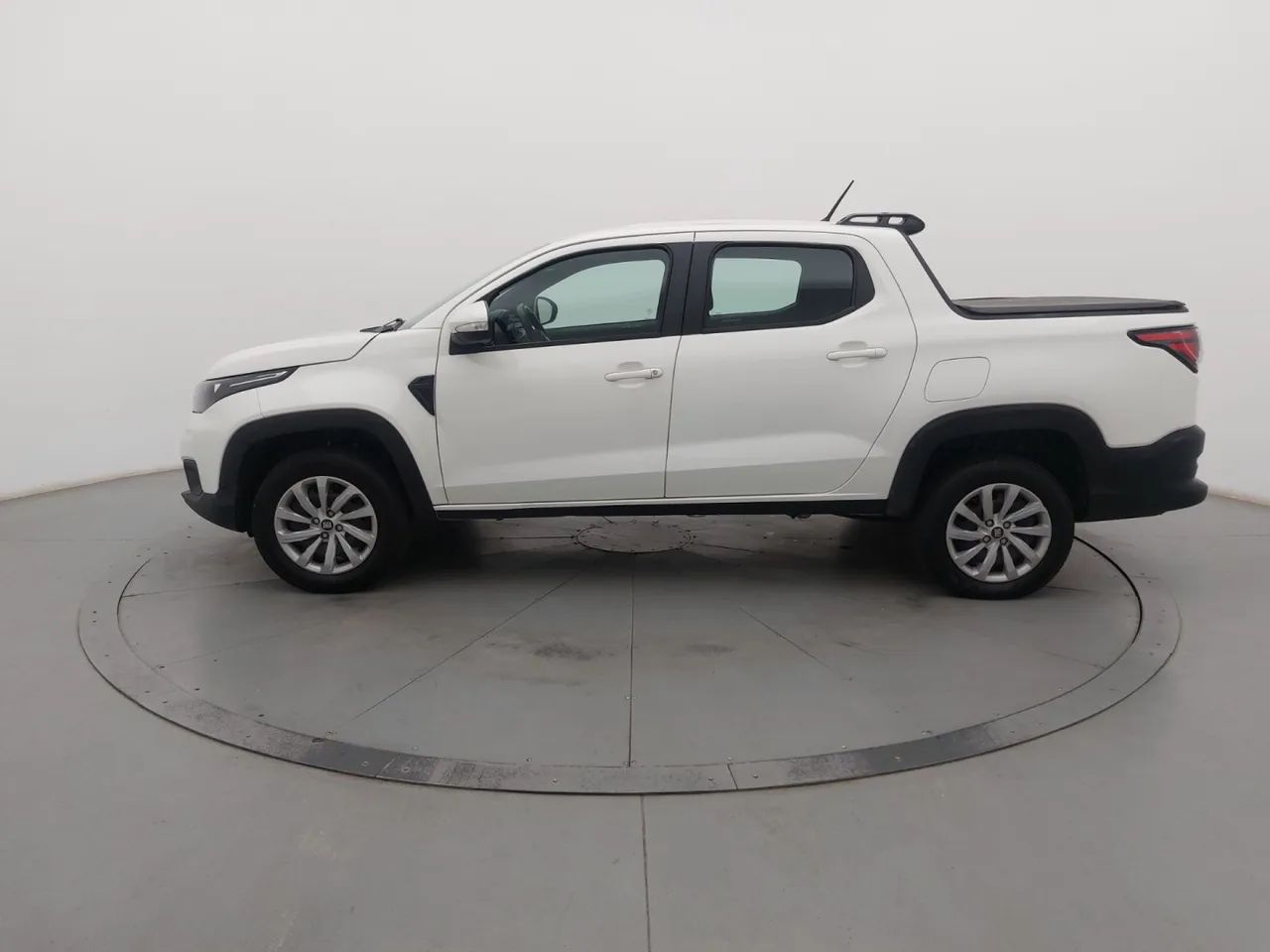 Fiat Strada Freedom 1.3 Flex 8V CD 2025 - Foto 2