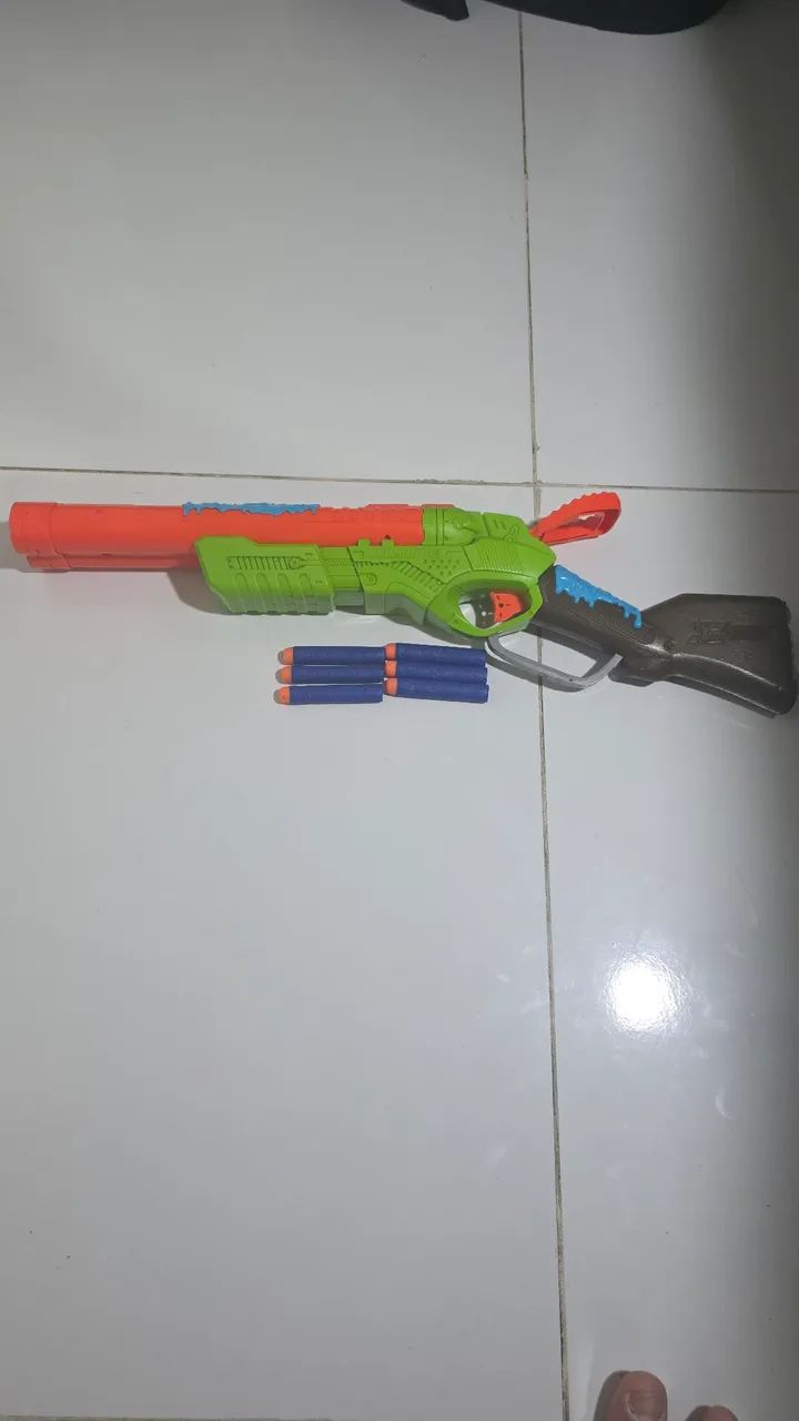 X-Shot Bug Attack Eliminator Original ZURU + 6 dardos - Ótimo Estado - Foto 2