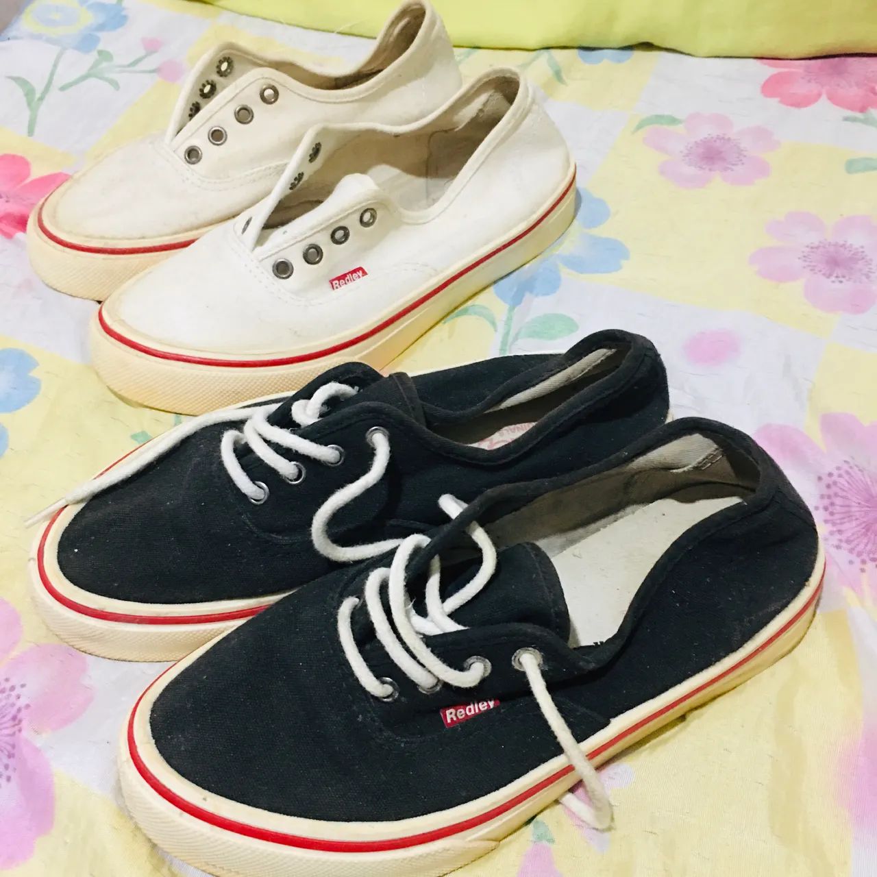 Vendo dois tênis redley número 38 - Foto 2