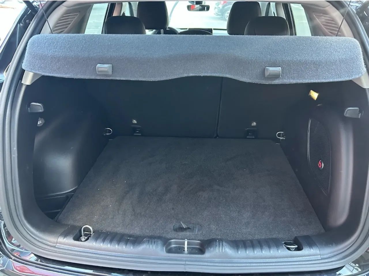 Jeep Compass LONG. T270 1.3 TB 4x2 Flex Aut., foto 14 de 16