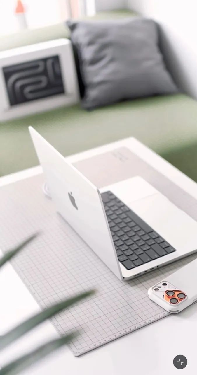 MACBOOK PRO 14-INCH M5 - Notebooks - Expedicionários, João Pessoa