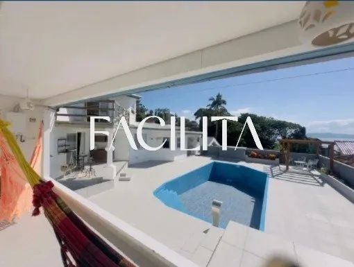 Casa com 4 quartos no bairro Centro, Florianópolis
