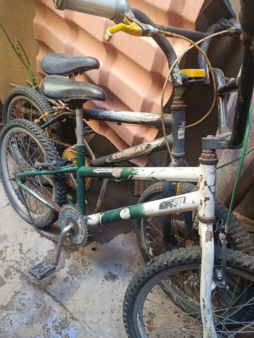 Bicicleta BMX  .