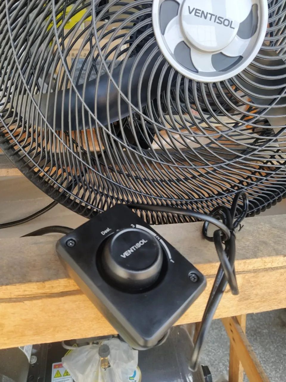  Ventilador de Parede - 50Cm Volt: 127V  - Foto 5