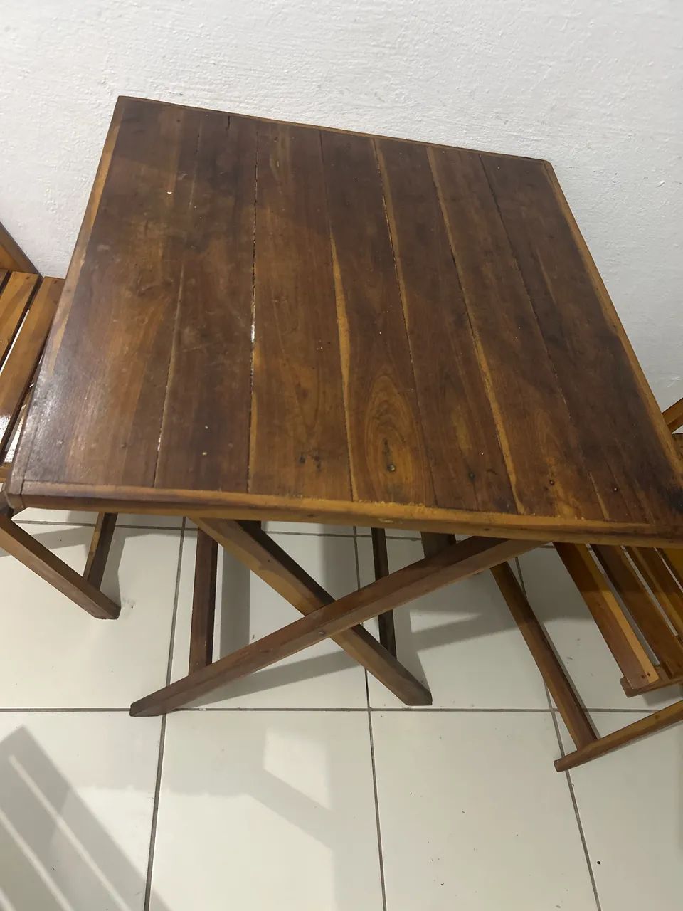Mesa com 4 cadeiras - Foto 4