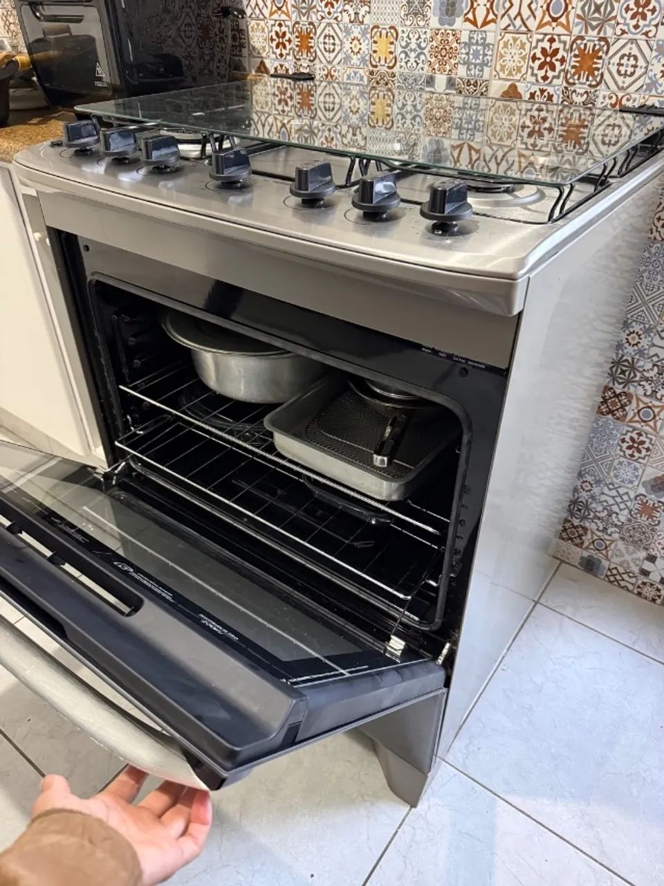 Fogão 5 bocas Electrolux Cinza Experience com Mesa Inox, Timer e PerfectCook (FE5TC) - Foto 3