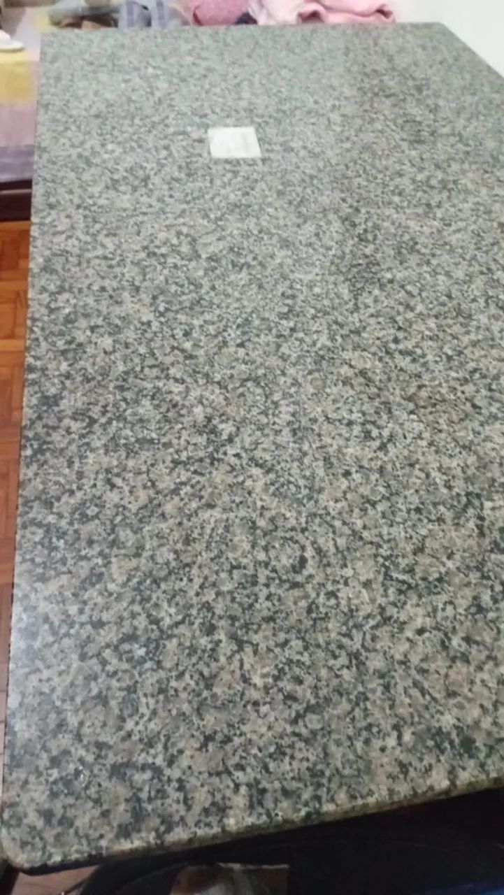 Mesa marmore 1.40x0.80