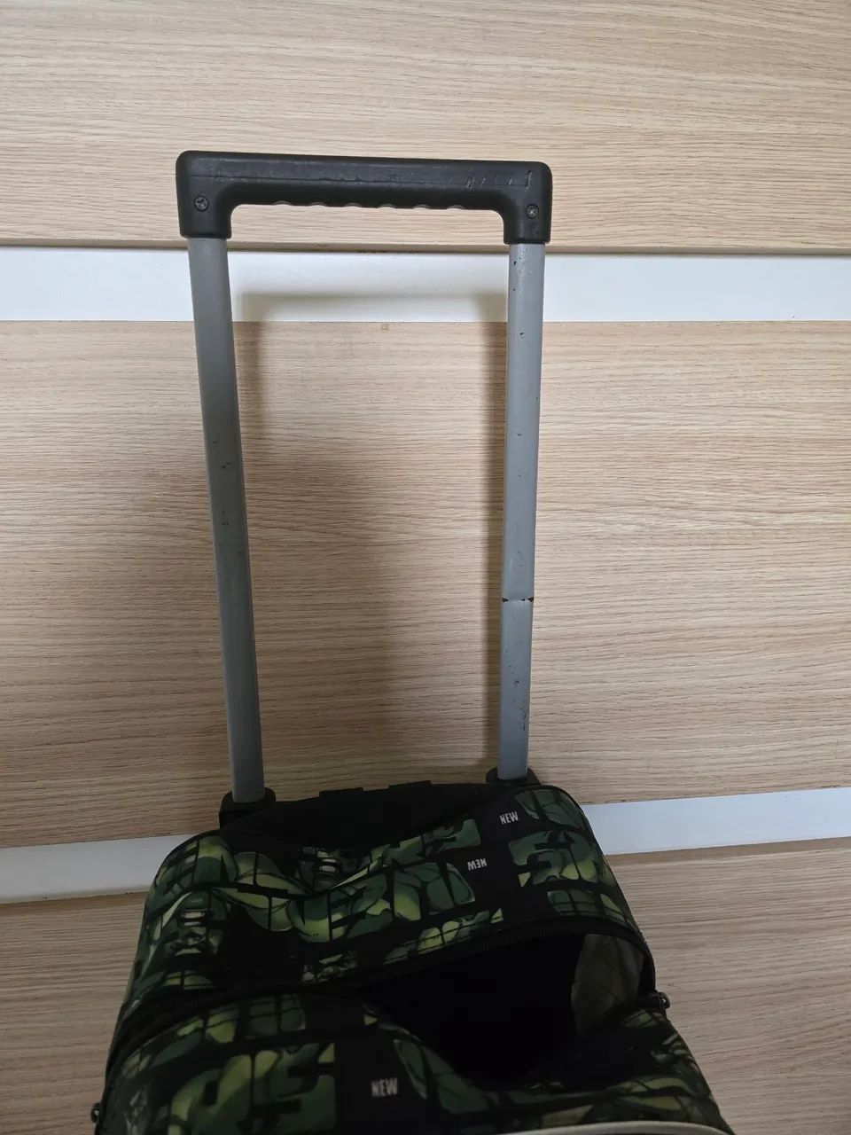 Mochila escolar personagem Hulk - Foto 5