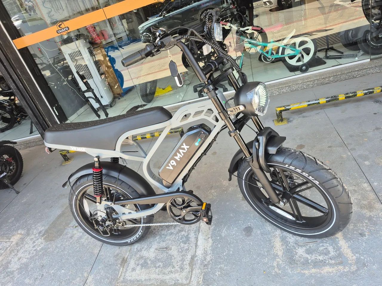 V9 MAX NOVA - Foto 2