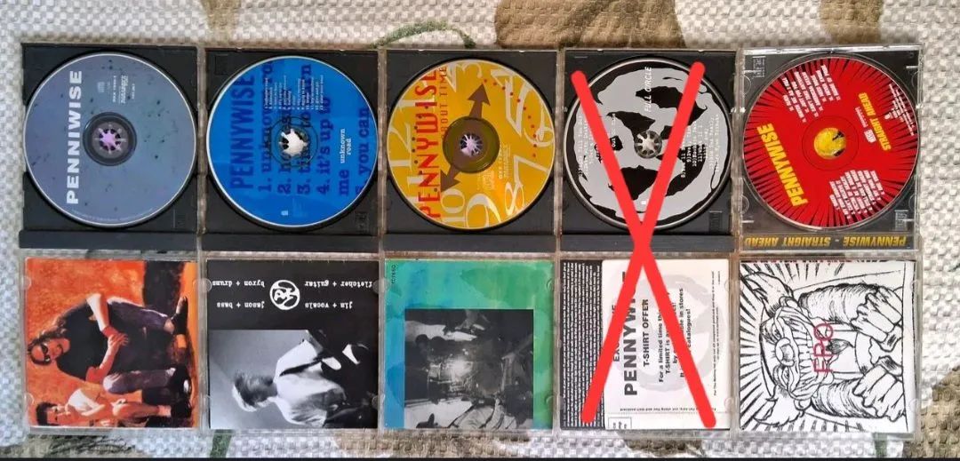 Coleção CDs Banda Pennywise skate surf rock punk hardcore - Foto 2