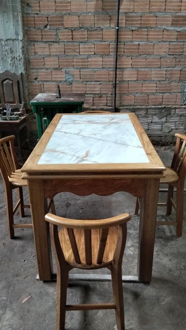 mesa de 4 cadeiras de madeira freijó  - Foto 3