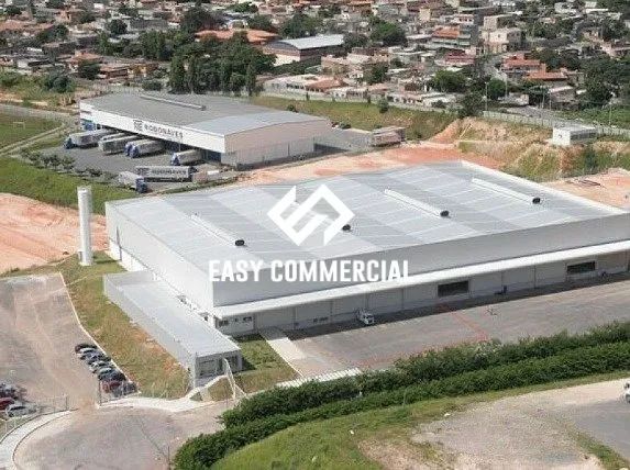 Galpão de 2.916 m² com 10 docas em Contagem