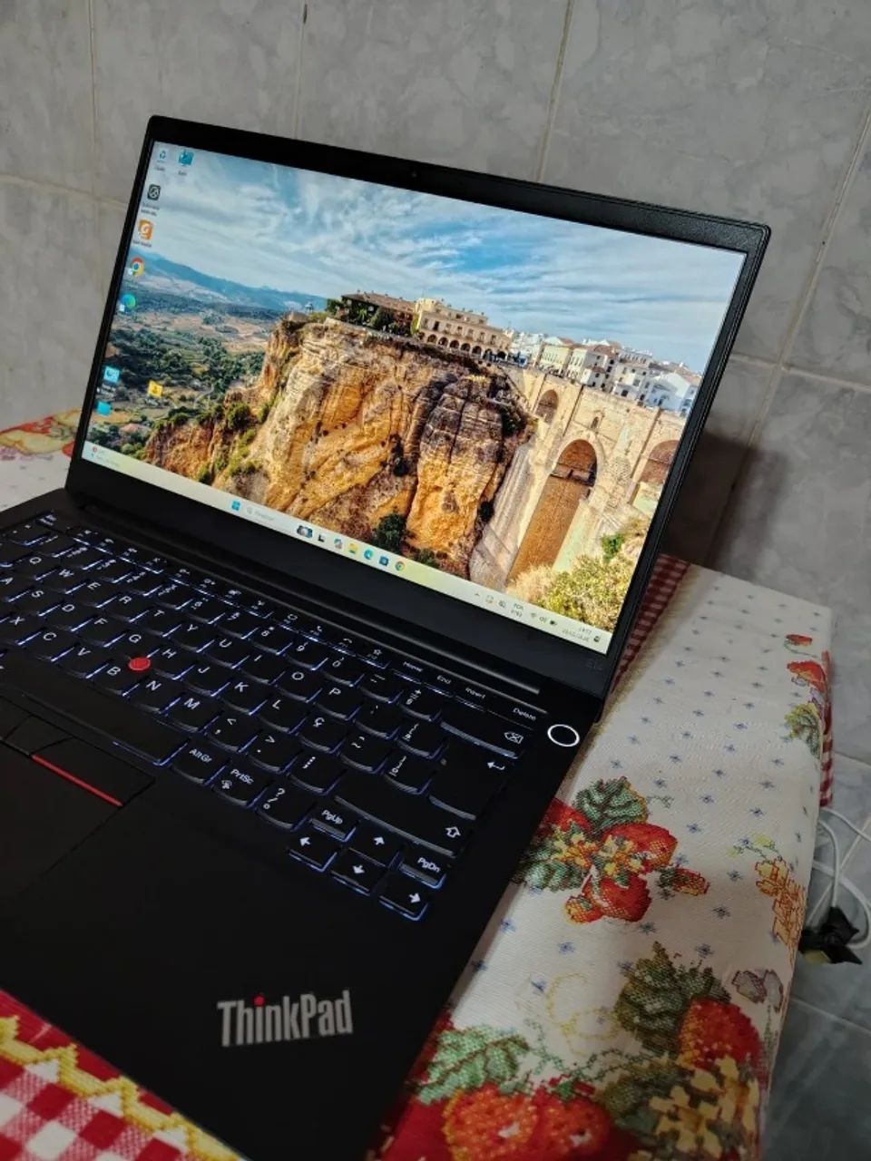 Notebook Lenovo Thinkpad Core i5 de 12° 16gb ram NVMe SSD de 512gb