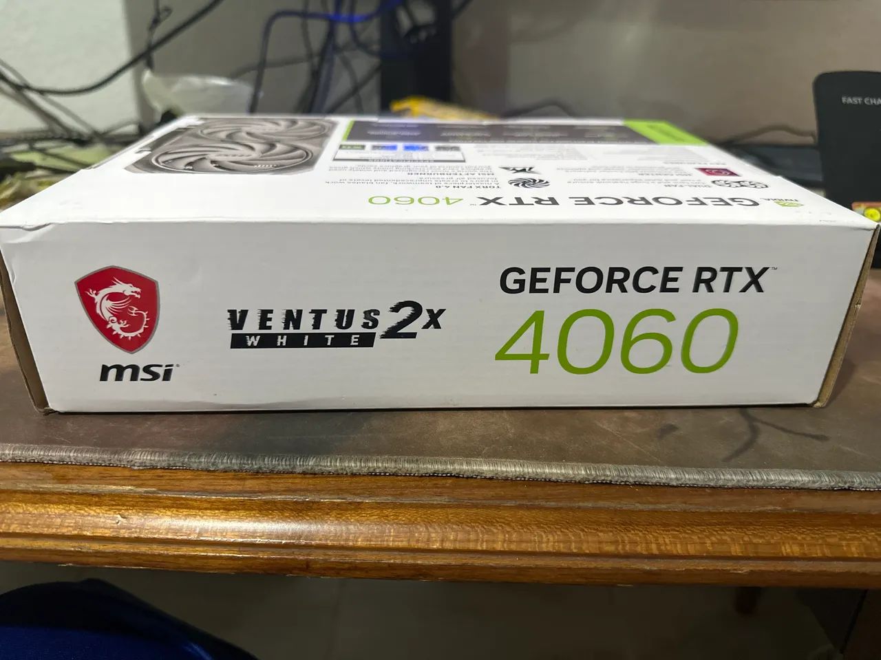 Caixa de Rtx 4060 8gb ventus x2 Msi - Foto 3
