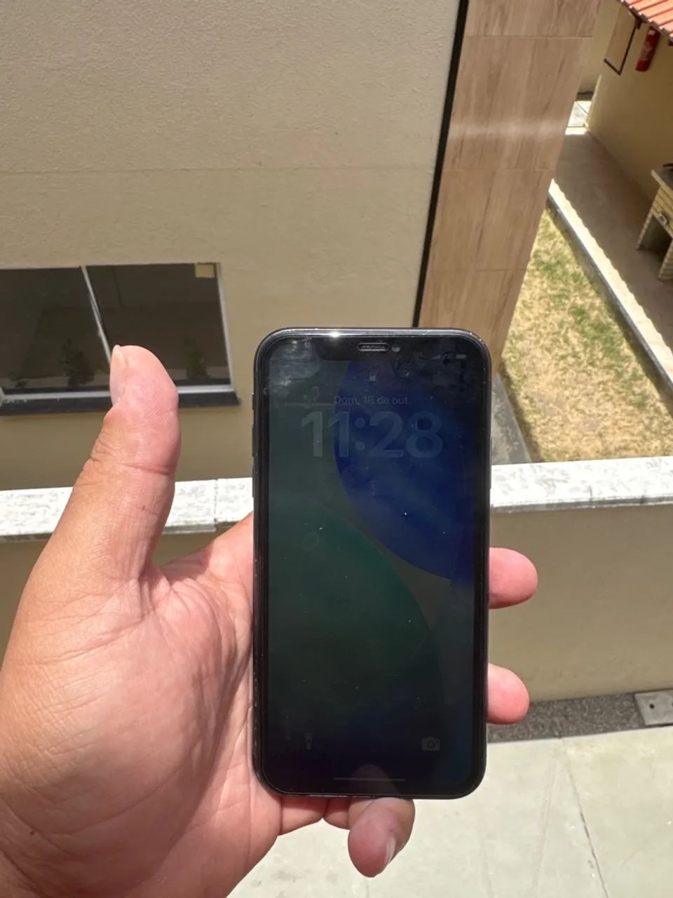 iPhone 11 128g Preto com caixa 