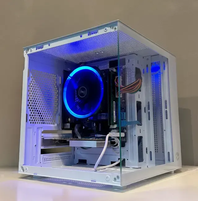 PC GAMER Ryzen 5 5600 RX 6700 XT 12GB - 32GB RAM - Computadores e