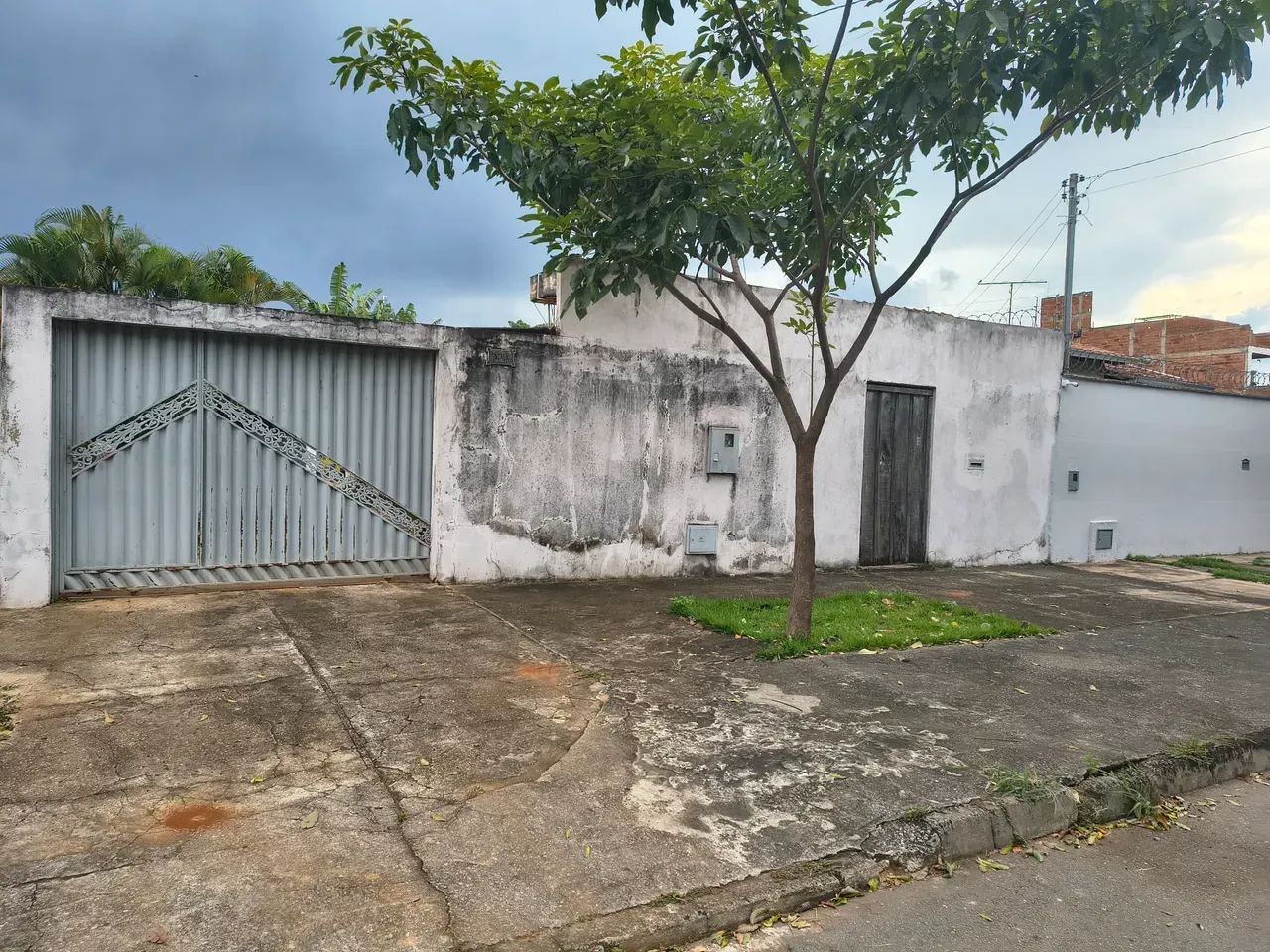 casa 3 quartos uma suite ( Garavelo B)