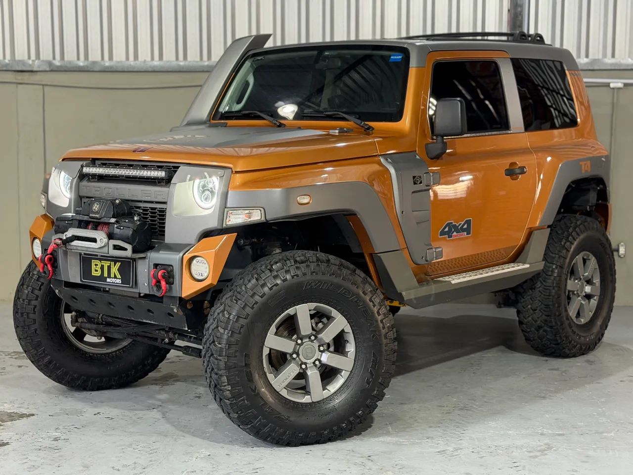 Troller T-4 2016