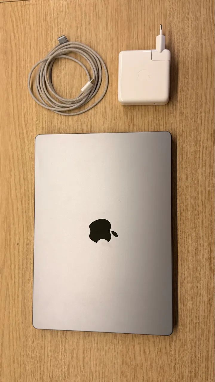 MacBook Pro 14 M2 Pro 16GB 512GB (2023) Seminovo - Notebooks